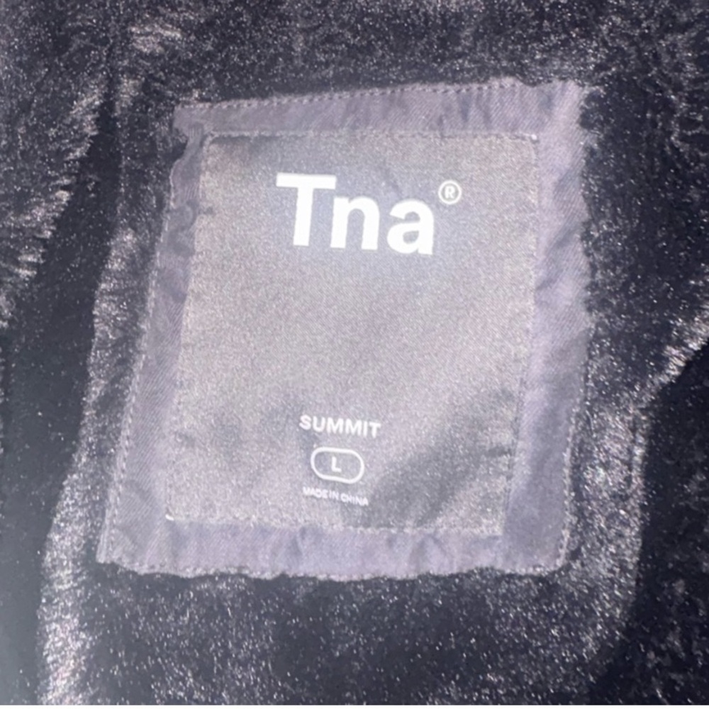 TNA Summit Jacket in Black
